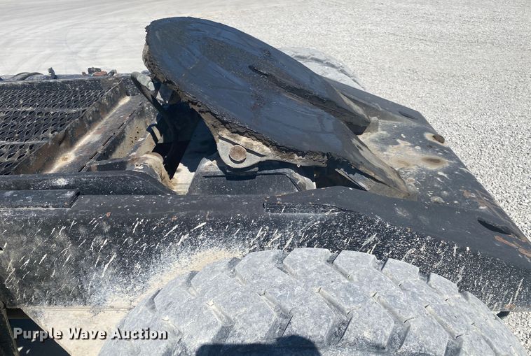 image for item DM3999 1985 Ottawa 30  yard truck