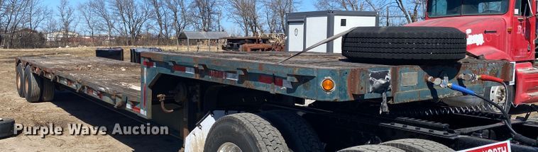 image for item DM4002 1970 Clark  extendable drop deck trailer