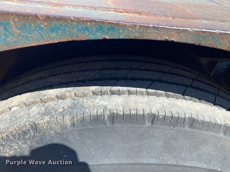 image for item DM4002 1970 Clark  extendable drop deck trailer