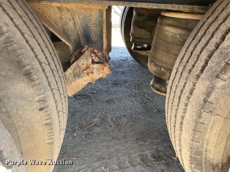 image for item DM4002 1970 Clark  extendable drop deck trailer