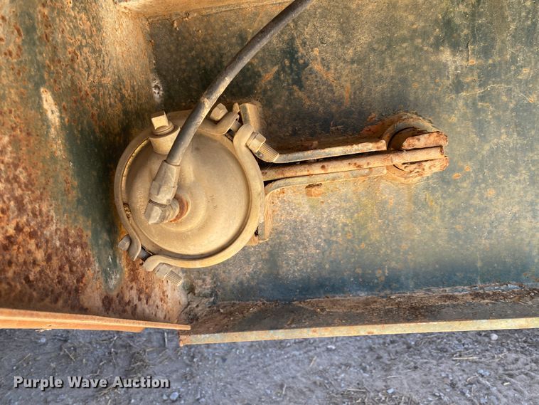 image for item DM4002 1970 Clark  extendable drop deck trailer