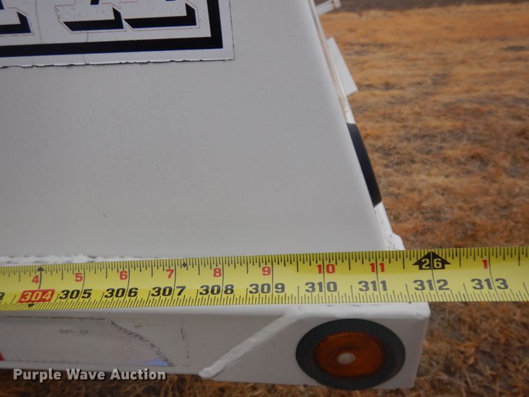 image for item DM5390 1998 Hawkeye  grain trailer