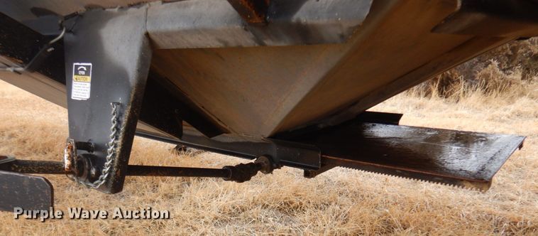 image for item DM5390 1998 Hawkeye  grain trailer