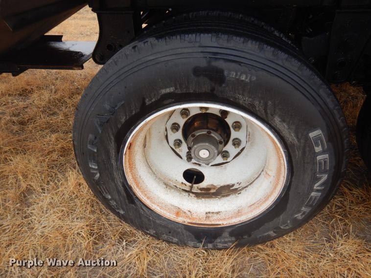 image for item DM5390 1998 Hawkeye  grain trailer