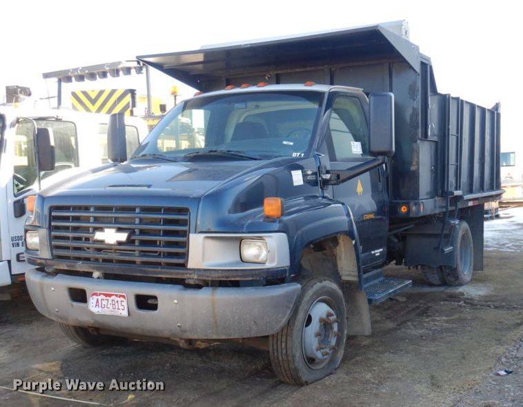 image for item DM5396 2003 Chevrolet C4500  dump truck