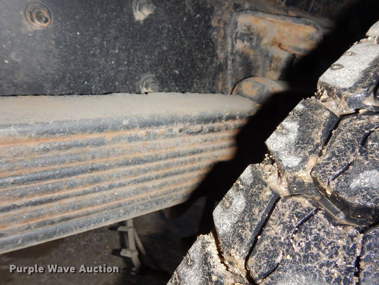 image for item DM5396 2003 Chevrolet C4500  dump truck