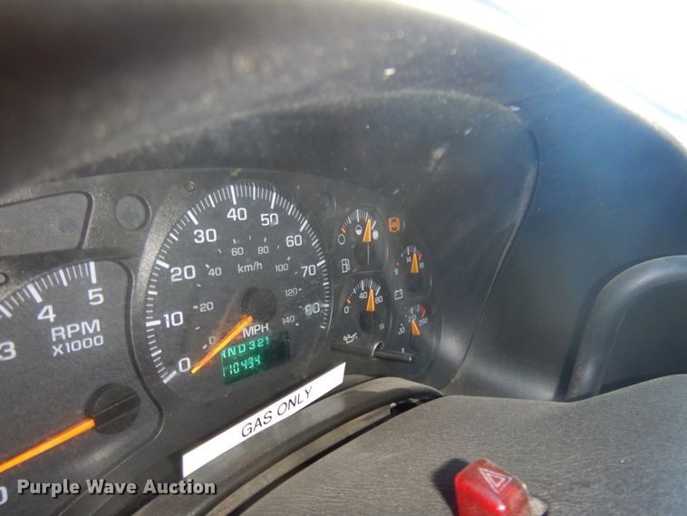 image for item DM5396 2003 Chevrolet C4500  dump truck