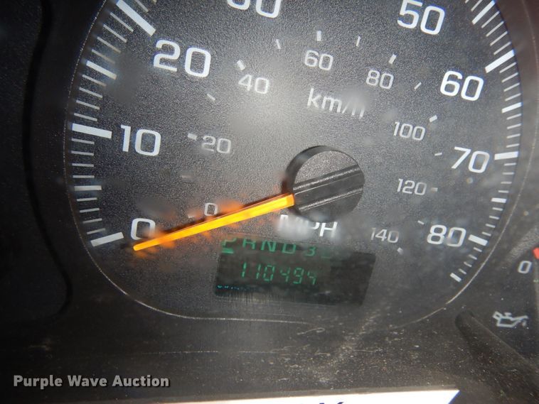 image for item DM5396 2003 Chevrolet C4500  dump truck