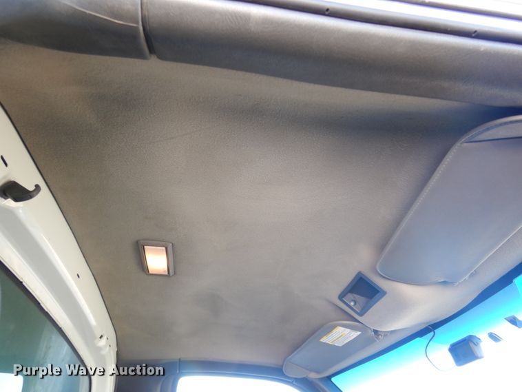 image for item DM5396 2003 Chevrolet C4500  dump truck