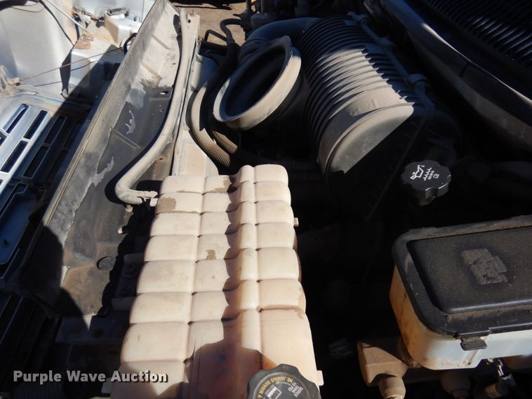 image for item DM5396 2003 Chevrolet C4500  dump truck