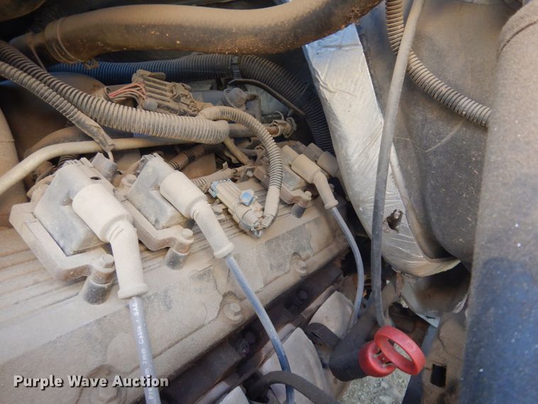 image for item DM5396 2003 Chevrolet C4500  dump truck