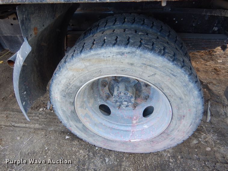 image for item DM5396 2003 Chevrolet C4500  dump truck