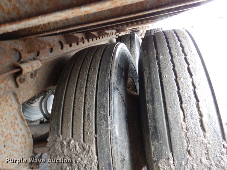 image for item DN7277 1998 Trailmobile  dry van trailer