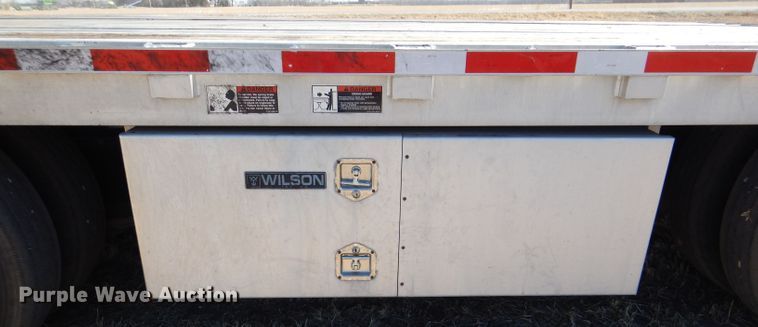 image for item DR0867 2004 Wilson CFD900  drop deck trailer
