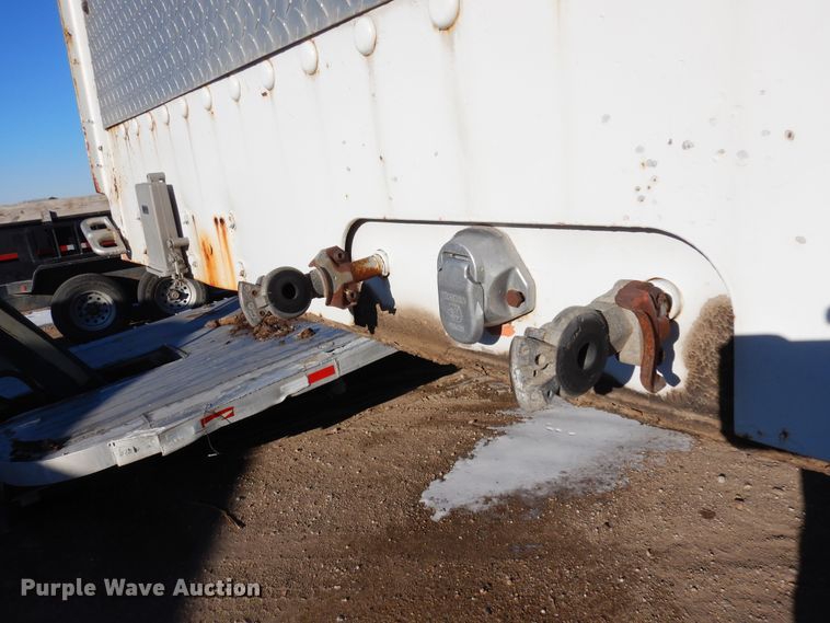 image for item DR1123 2000 Nu Van NVF-75102  side curtain trailer