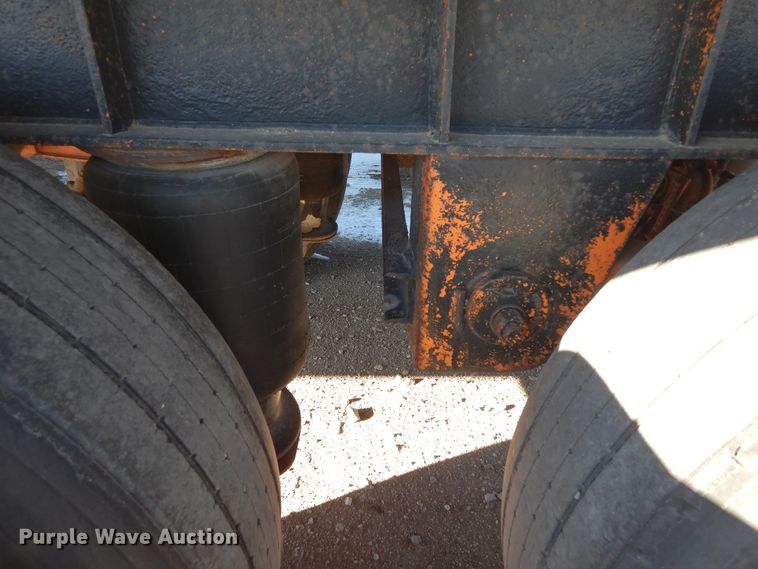 image for item DR1123 2000 Nu Van NVF-75102  side curtain trailer