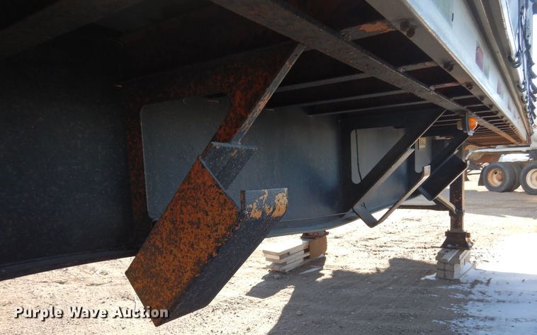 image for item DR1123 2000 Nu Van NVF-75102  side curtain trailer