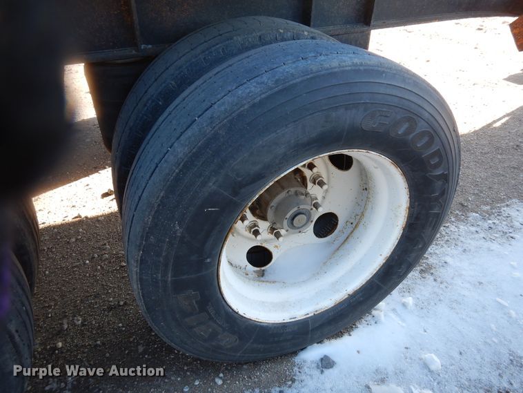 image for item DR1123 2000 Nu Van NVF-75102  side curtain trailer