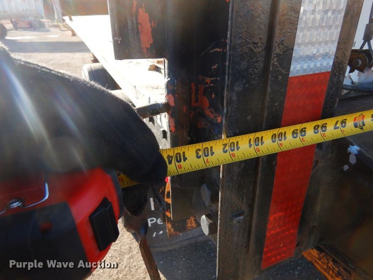 image for item DR1123 2000 Nu Van NVF-75102  side curtain trailer