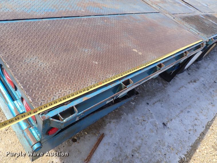 image for item DS7029 2004 Ledwell  drop deck trailer