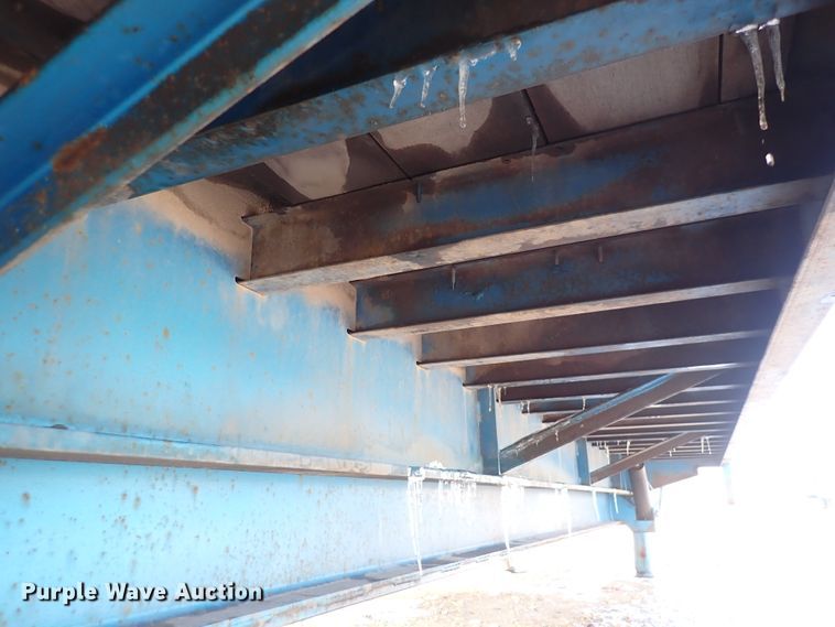 image for item DS7029 2004 Ledwell  drop deck trailer