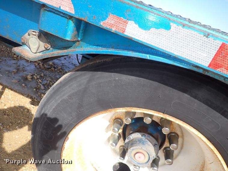 image for item DS7029 2004 Ledwell  drop deck trailer