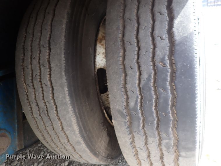 image for item DS7029 2004 Ledwell  drop deck trailer