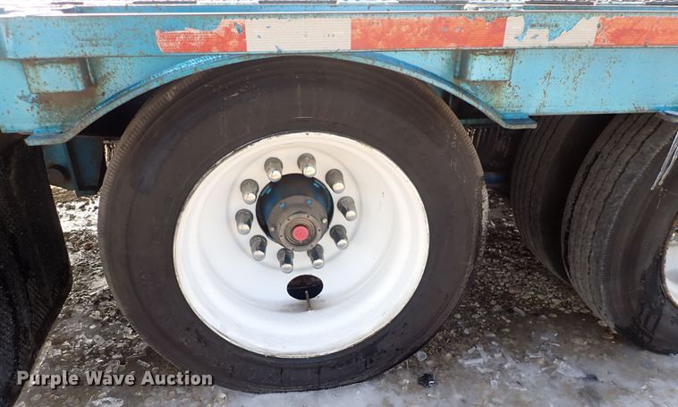 image for item DS7029 2004 Ledwell  drop deck trailer