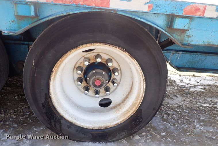 image for item DS7029 2004 Ledwell  drop deck trailer