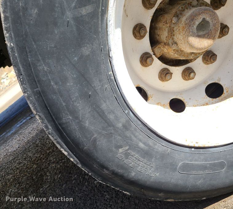 image for item IF9350 2007 Strick  dry van trailer