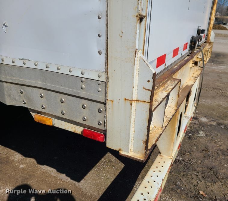 image for item IF9350 2007 Strick  dry van trailer