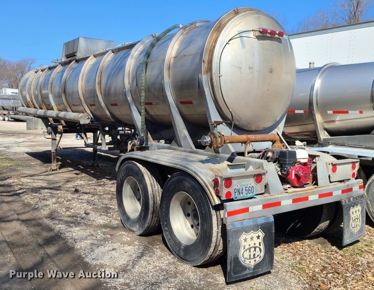 image for item IF9351 1969  Tank trailer