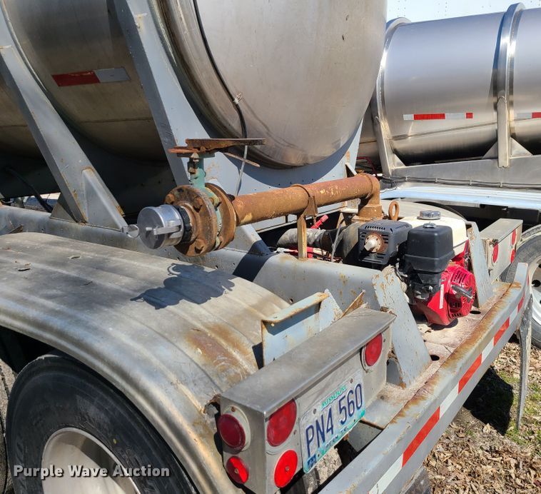 image for item IF9351 1969  Tank trailer