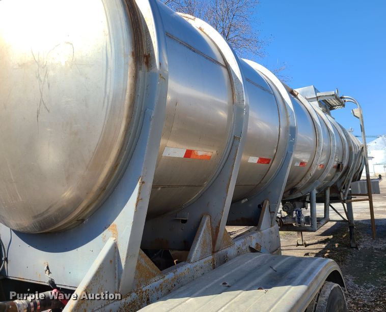 image for item IF9351 1969  Tank trailer