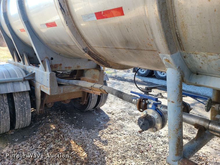 image for item IF9351 1969  Tank trailer