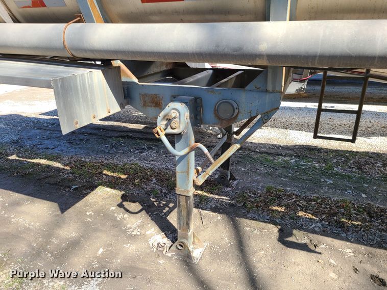 image for item IF9351 1969  Tank trailer