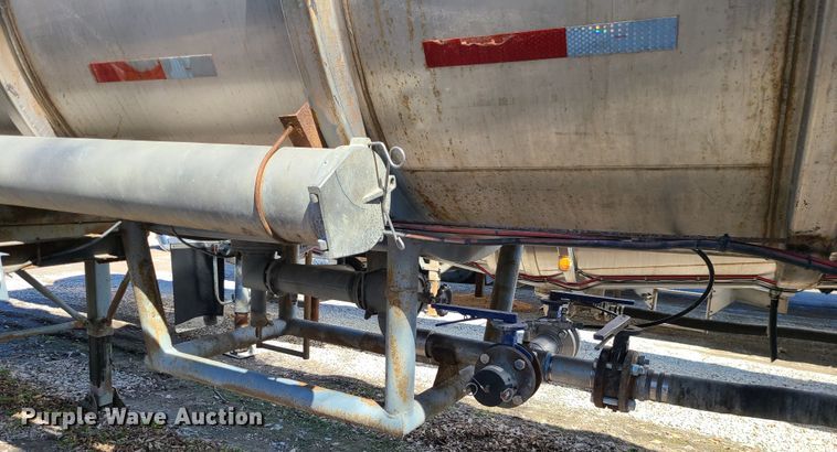 image for item IF9351 1969  Tank trailer