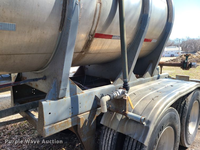 image for item IF9351 1969  Tank trailer