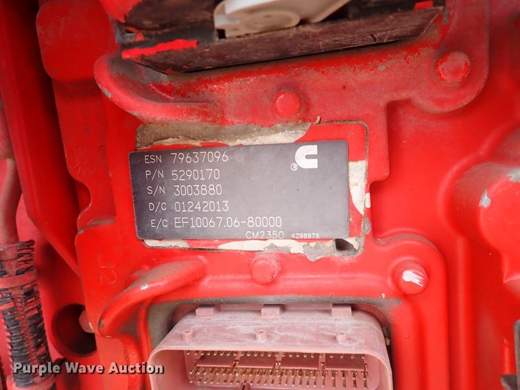 image for item IH9666 Cummins CM2350  engine