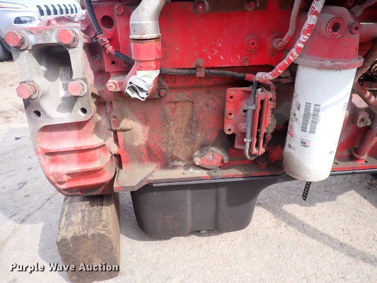 image for item IH9666 Cummins CM2350  engine