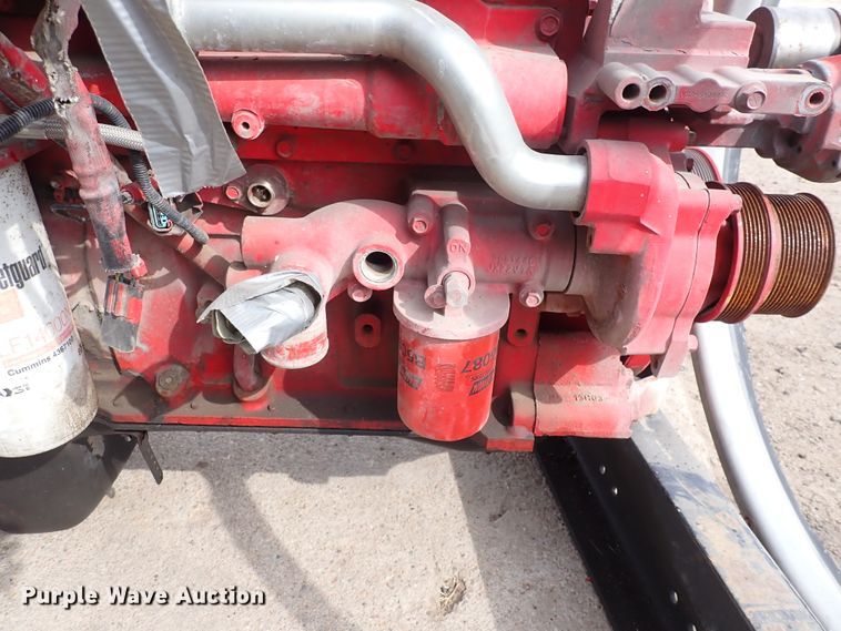 image for item IH9666 Cummins CM2350  engine