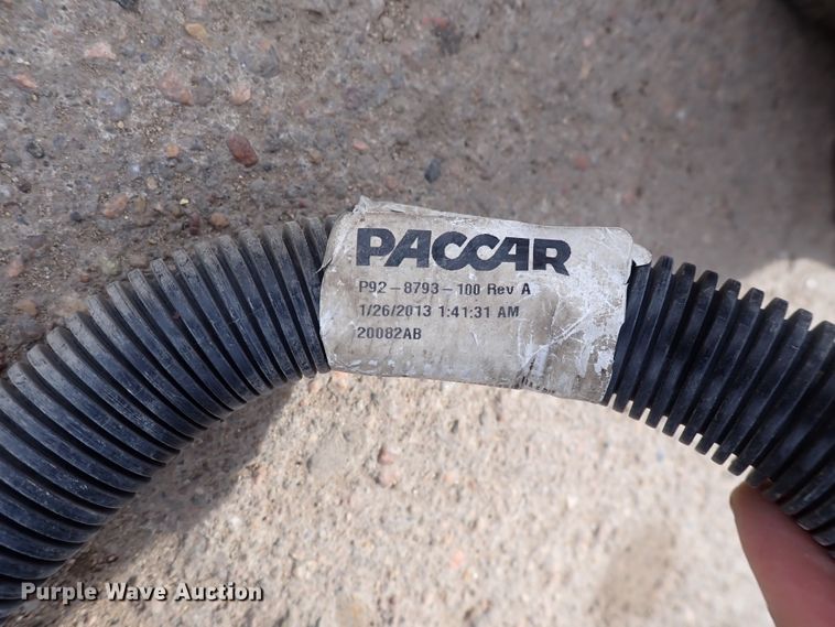 image for item IH9666 Cummins CM2350  engine