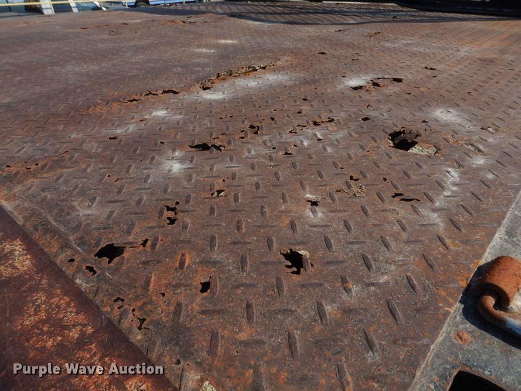 image for item IM9641 1997 Landoll  drop deck equipment trailer