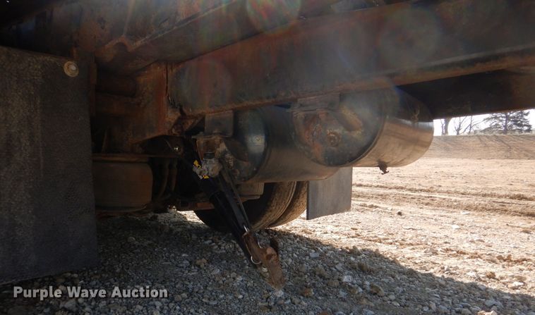 image for item IM9641 1997 Landoll  drop deck equipment trailer