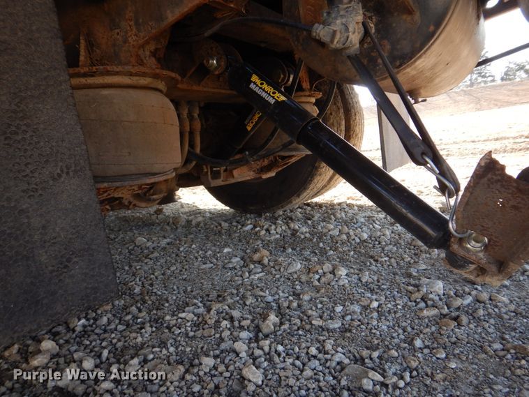 image for item IM9641 1997 Landoll  drop deck equipment trailer