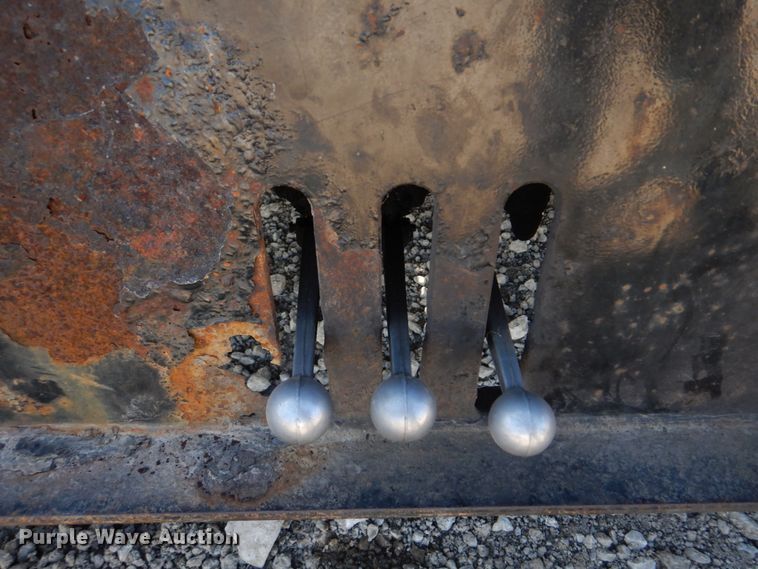 image for item IM9641 1997 Landoll  drop deck equipment trailer