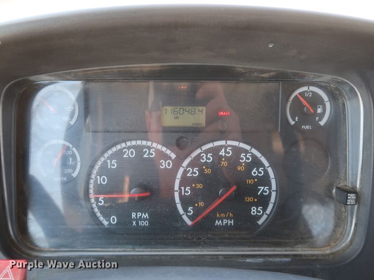 image for item IY9149 2007 Freightliner M2  flatbed truck