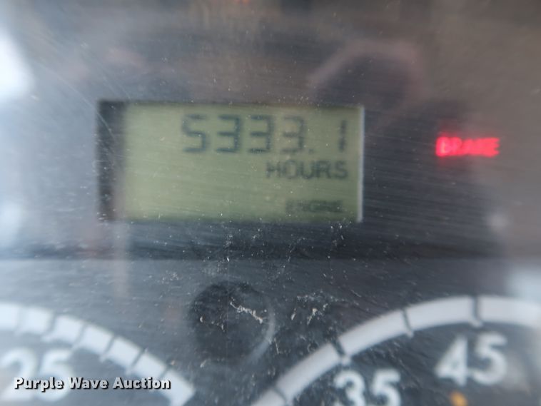 image for item IY9149 2007 Freightliner M2  flatbed truck