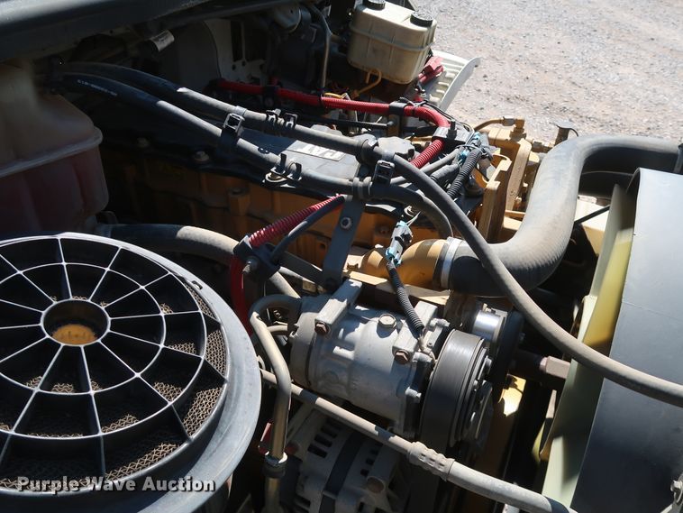 image for item IY9149 2007 Freightliner M2  flatbed truck