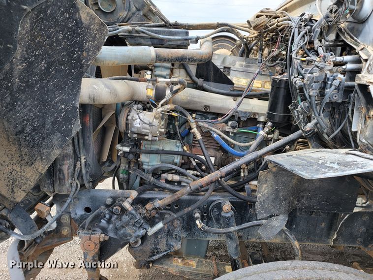 image for item JE9929 1992 Ford Aero Max L9000  water truck